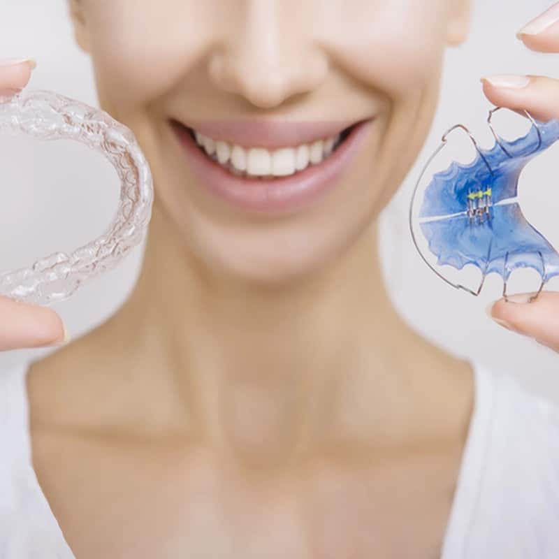 How to Clean Your Retainers: A Palo Alto Orthodontist’s Guide